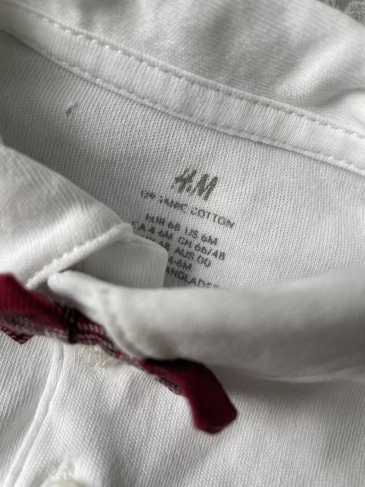 Body z muchą, eleganckie body, mucha, H&M