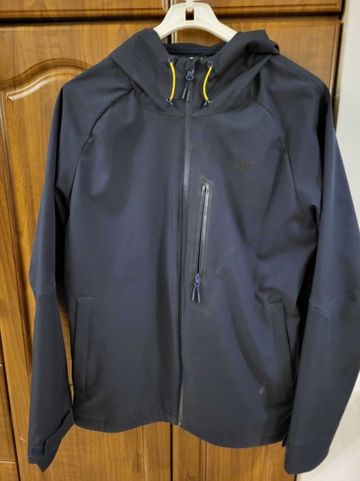 kurtka funkcyjna męska H4L 19 KUMT005 4F rozmiar L