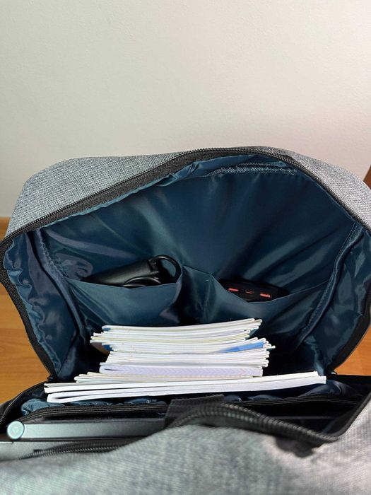 Міцний рюкзак для роботи та навчання Lenovo