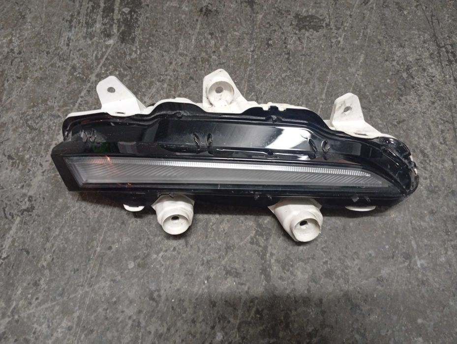 farol diurna frente esq peugeot 208 II