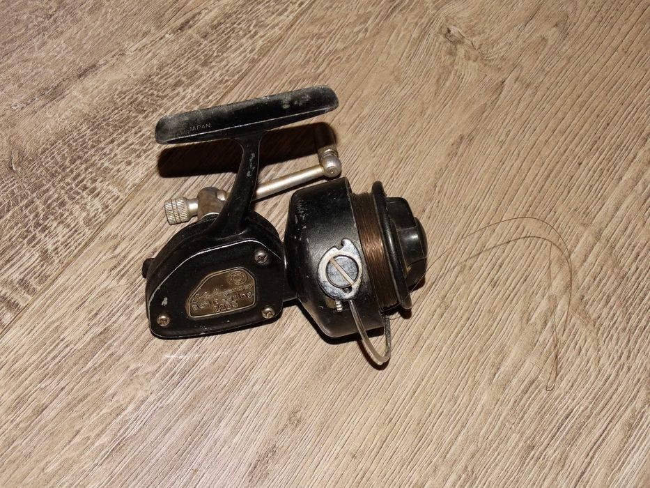 Stary kołowrotek Shakespeare Ball Bearing 2205