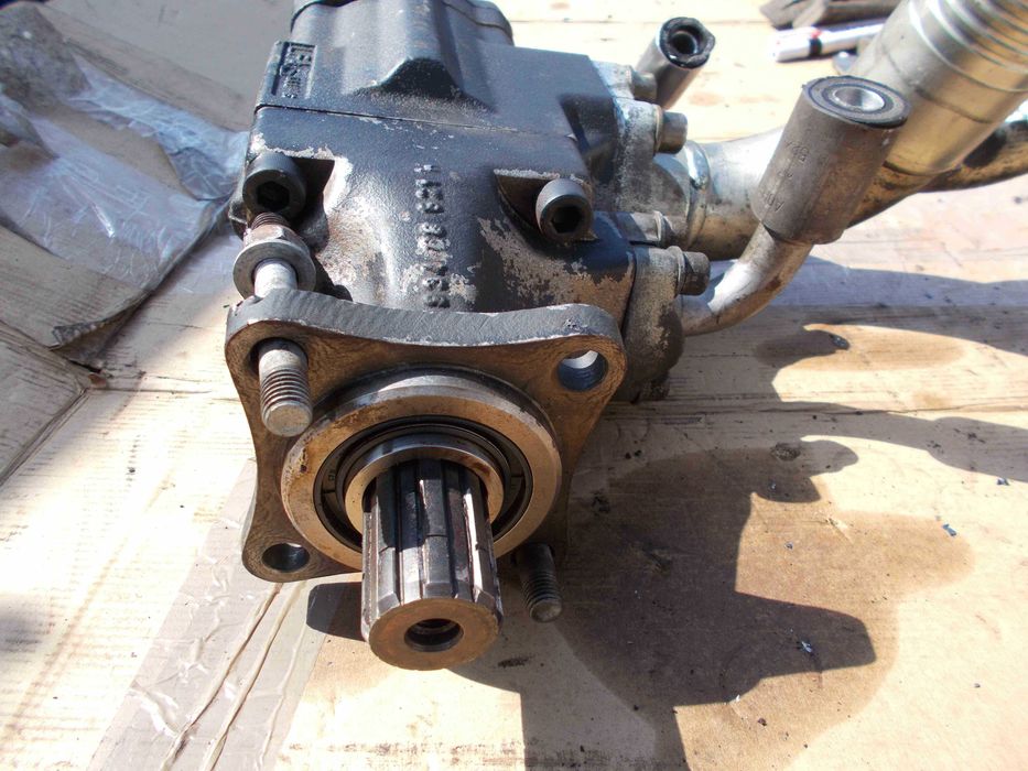 Pompa hydrauliczna łopatkowa PARKER T6GCC B22 B12