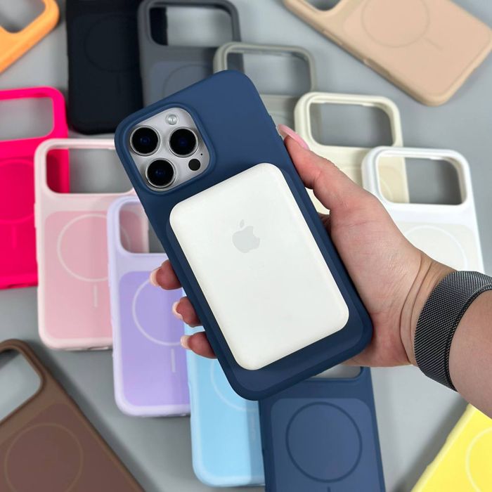 Чохол на iPhone 13, чорно-сірий з підтримкою MagSafe та мікрофіброю