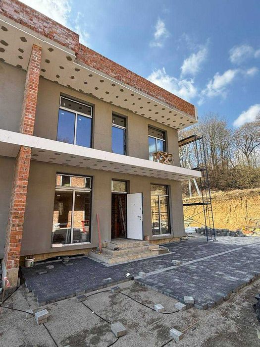 Продаж сучасного автономного збудованого котеджу 160 м2  Брюховичі (вул. За мостом, 7)