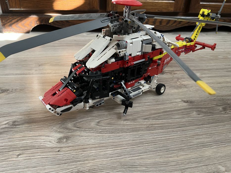 Lego Technic 42145