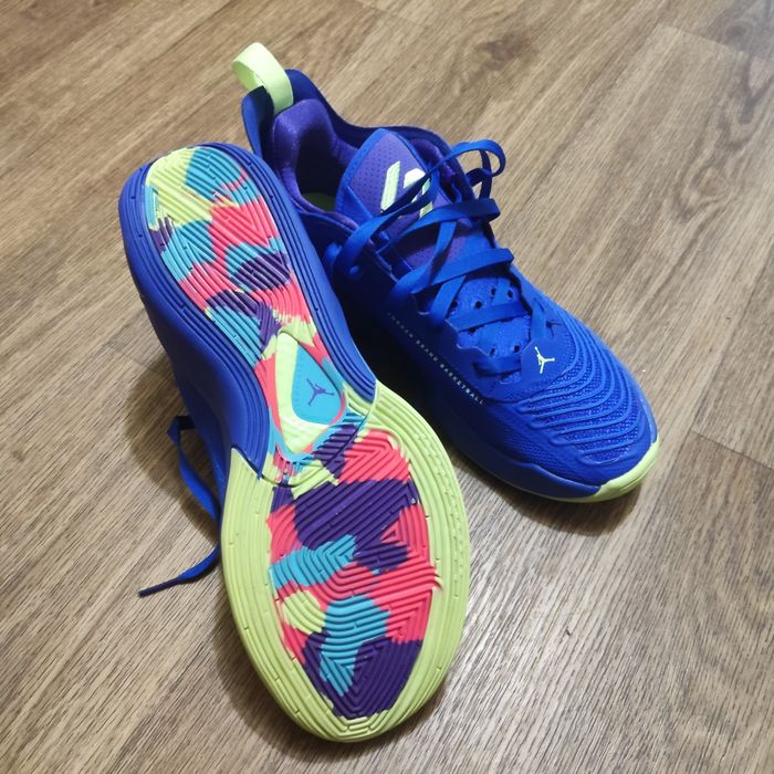 Баскетбольные кроссовки Nike Jordan Luka 1.