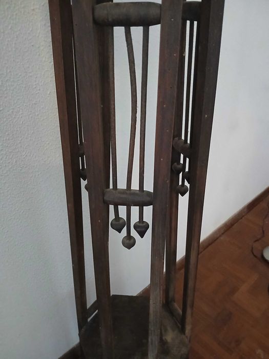 Cavalete antigo anos 60 e bem conservado