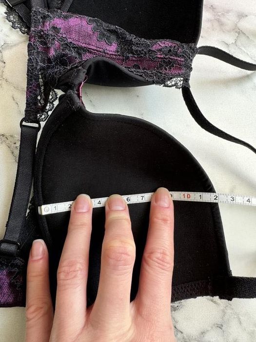 Новий бюстгальтер з оригінальною спинкою M&S