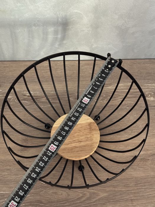 Фруктовниця металева