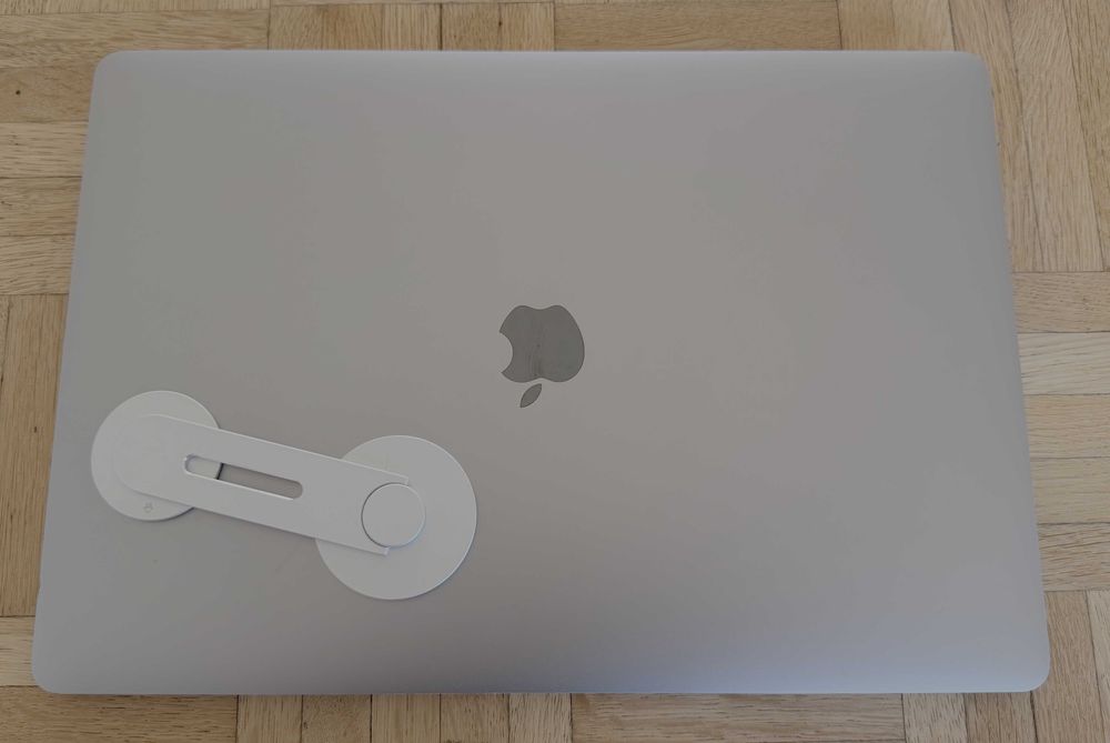 MacBook Pro 15" 2017 i7 – 16GB RAM – Perfeito estado + Caixa e Carregador Originais