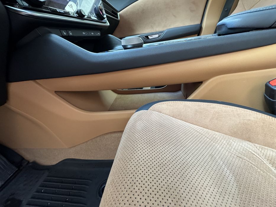 ОБМІН Lexus RZ 450 e Електричний