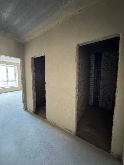 Продаж квартири! 2 кім. 72,5 м2. Кухня студіо! Центральний парк