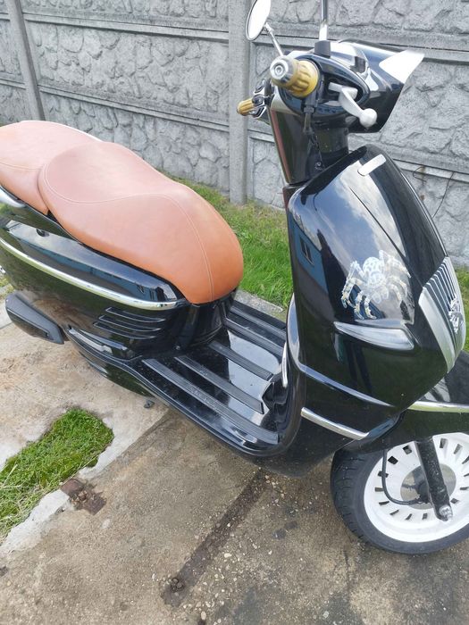 Skuter Peugeot Django 49cm3 2020