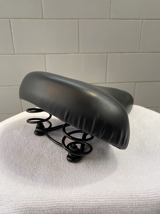 Selim para bicicleta estática/normal