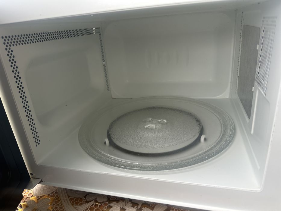 Микроволновка LG MS-2346C