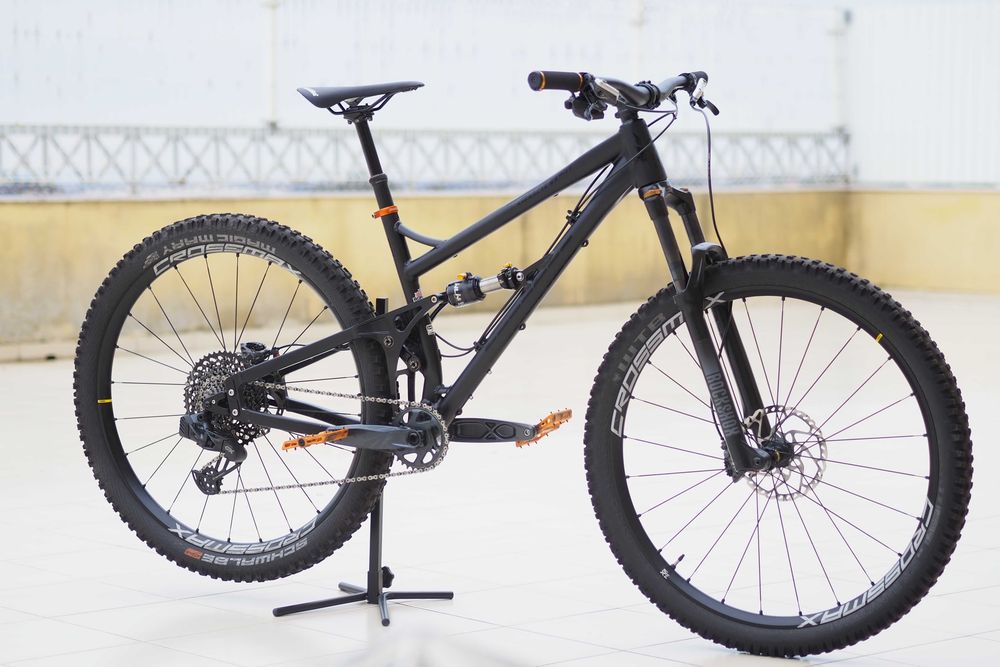 Bicicleta Banshee Phantom