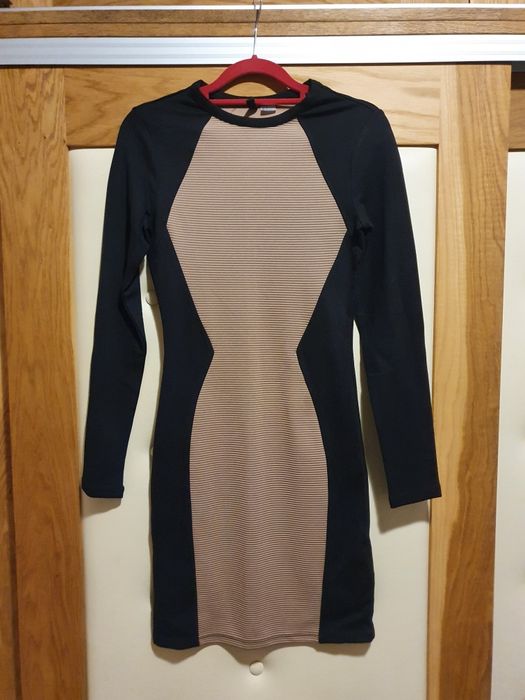 Dżersejowa krótka sukienka, H&M Divided, r.36