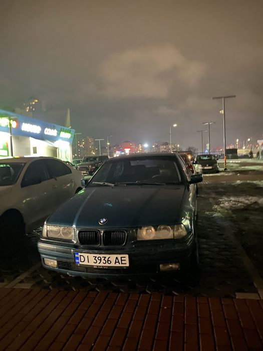 Продам бмв е 36.