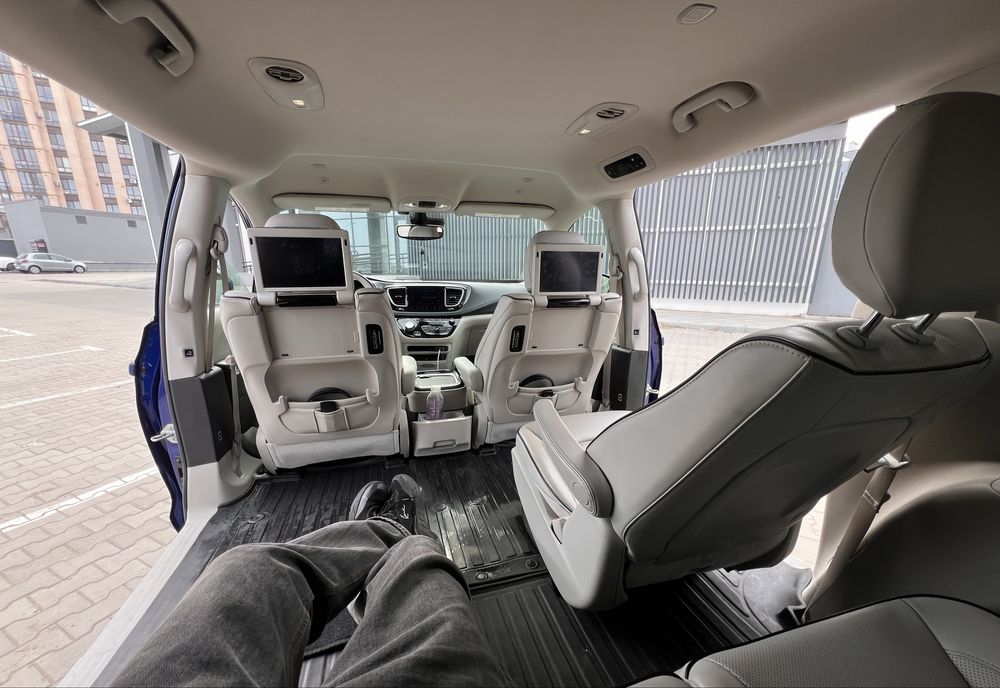 Chrysler pacifica hybrid 2020