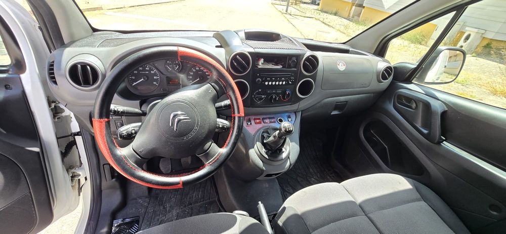 Citroen Berlingo 1.6 BlueHDi 100 Ano 2018 a diesel