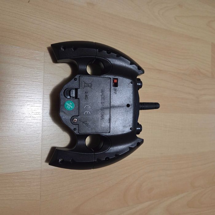 Машинка на радіокеруванні трюкова Limo Toy.