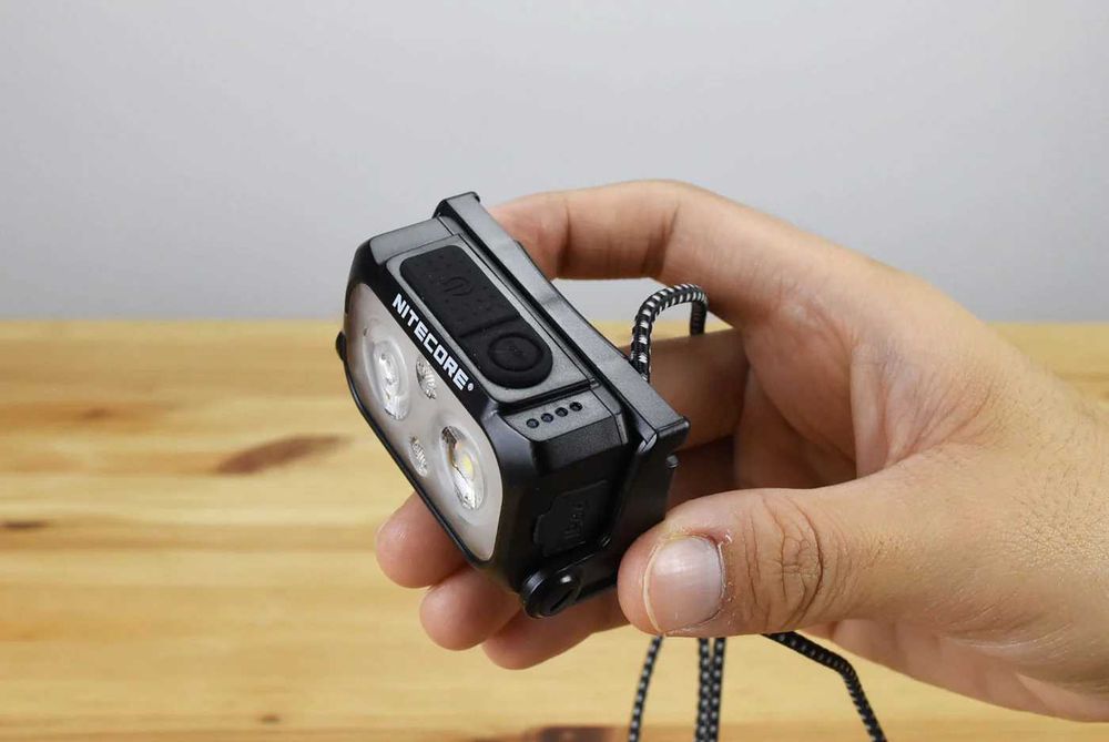 Nitecore NU21 Компактний Налобний Ліхтар