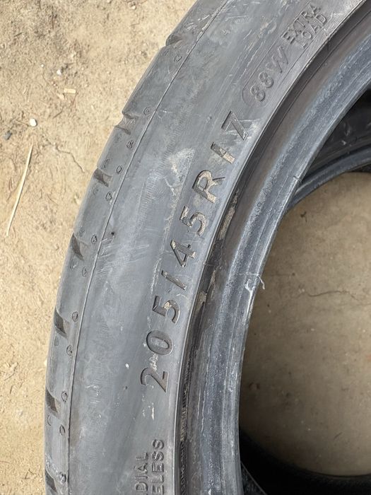 2x lato Dunlop 205/45/17