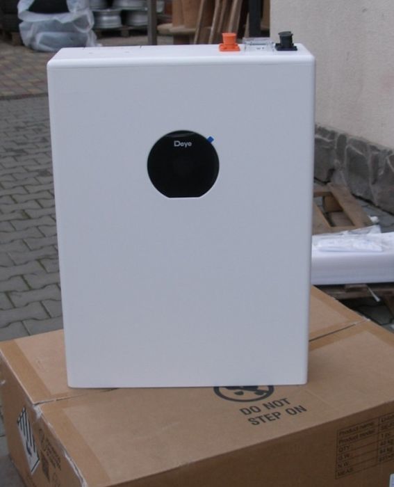 Акумуляторна батарея DEYE SE-F5 Pro-C (LiFePO4, 51.2В, 100 А*ч, 5120 В