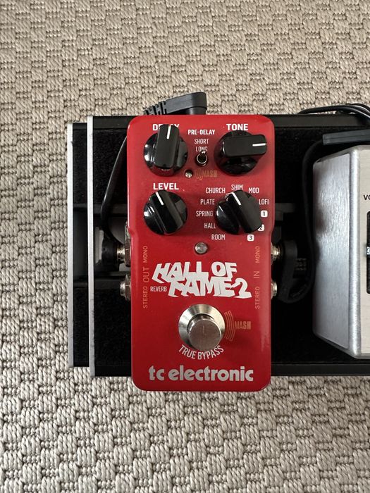 Pedalboard completa com pedais de guitarra