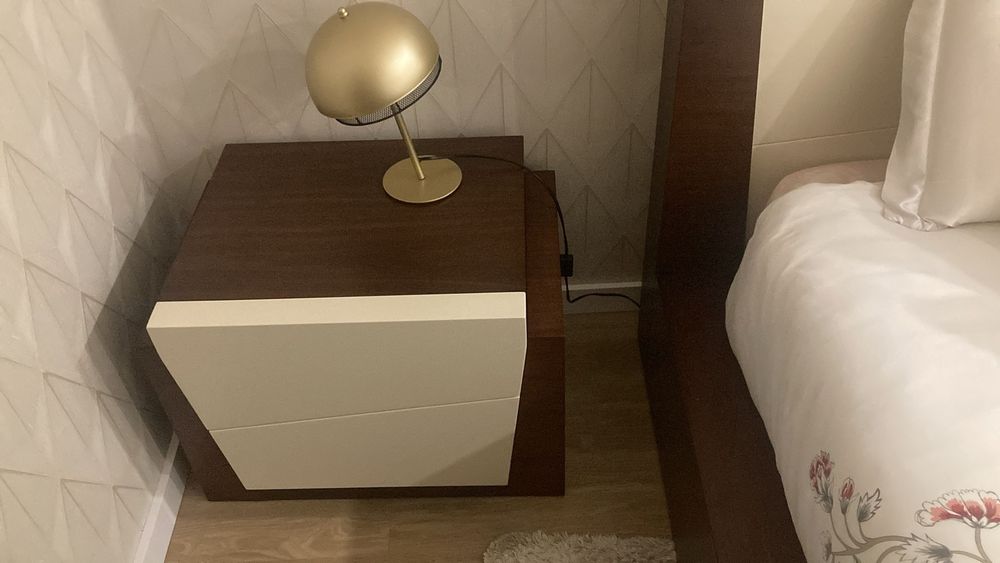 Quarto Completo à Venda – 1.000 €