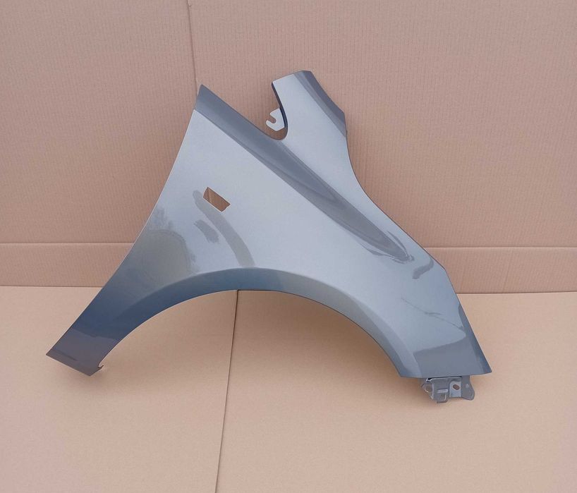Błotnik prawy do Opel Corsa E 14-19r w kolorze szarym Z40W