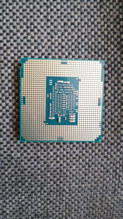 Intel i5-6402p 2,8ghz plus oryginalne chłodzenie.