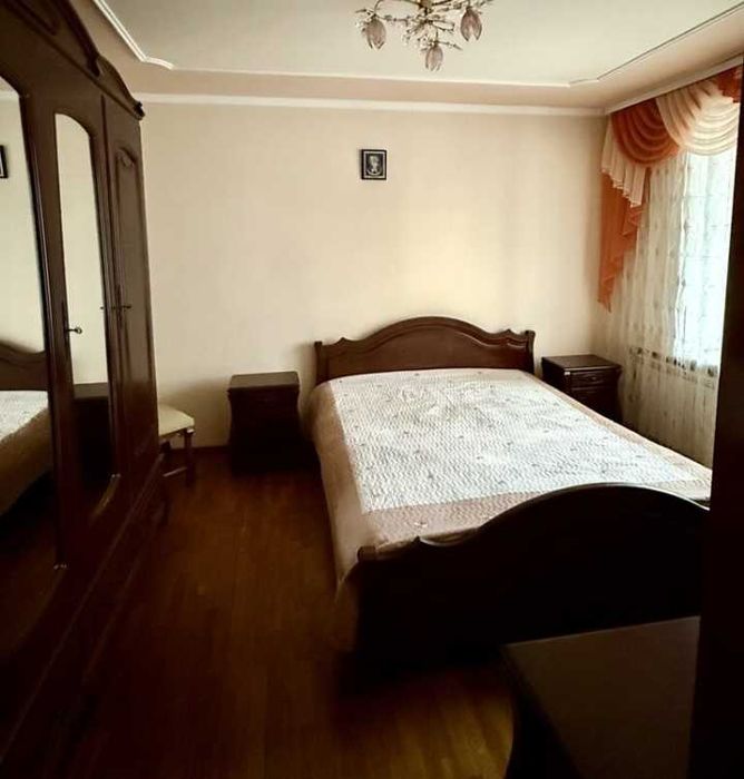 Оренда 2к квартири на масиві Дружба біля педунівурситету з і/о, рем.