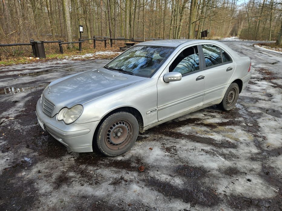 Mercedes C klasa 2.2 cdi