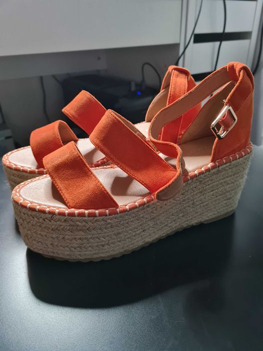 Espadryle pomarańczowe