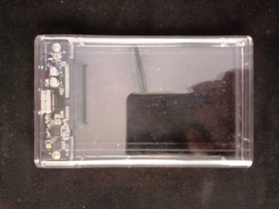 caixa e disco externo