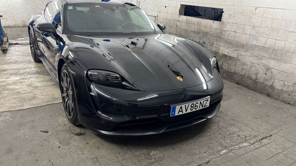 Porsche Taycan Sport Turismo