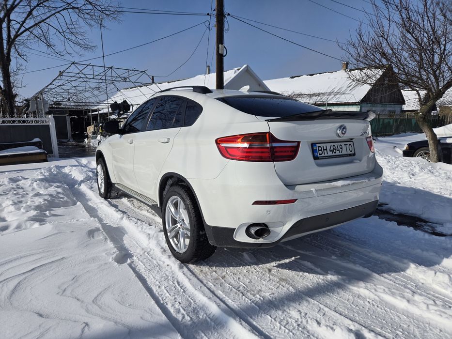 Продам официального идеального х6 40д