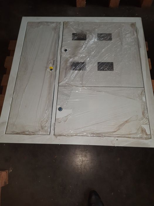 Щитки металеві та металорукав