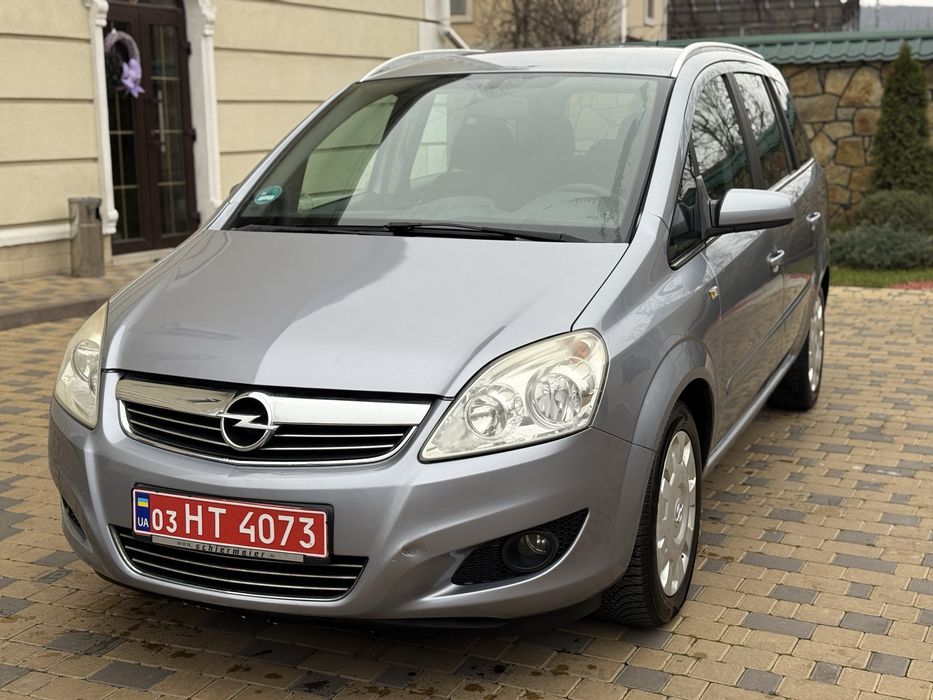 Продажа Автомобіля Опель Зафіра