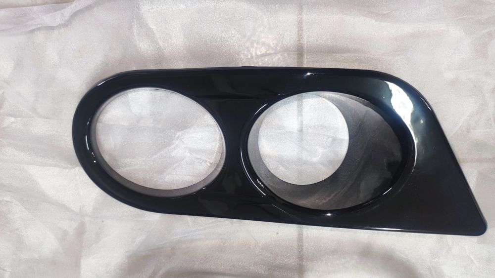 Molduras Faróis de Nevoeiro BMW E46 M3 / M-Tech Preto Brilhante (Novas)