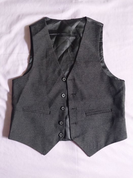 Детская жилетка 1-3 класс