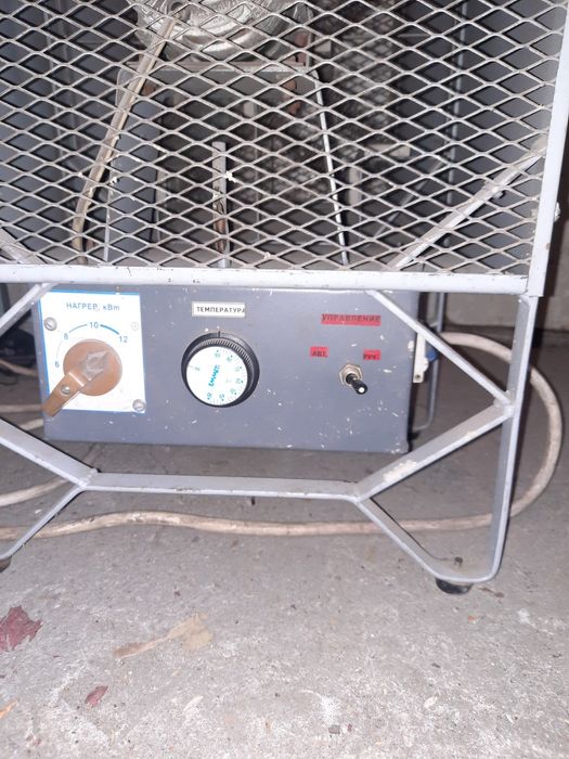 Промышленный тепло обогреватель EMMETI 6-12кВт.