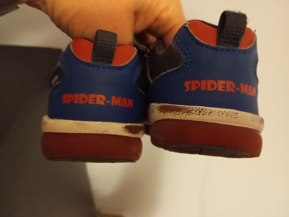 Sapatilhas Geox de velcro