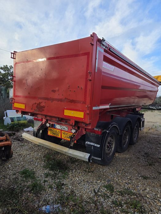 Semirreboque basculante