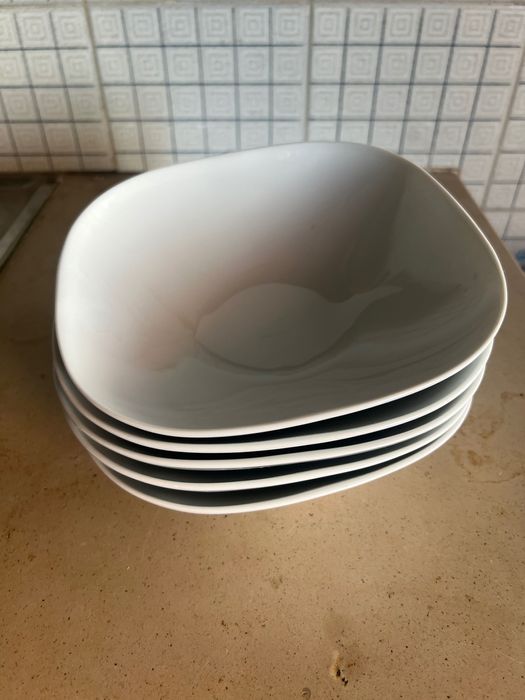 Pratos de sopa IKEA