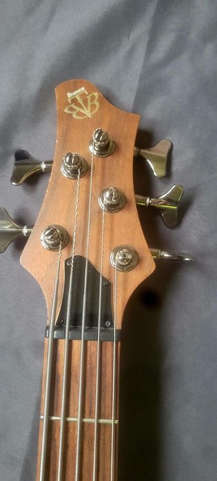 Gitara basowa Ibanez BTB675, 5 strun NTB