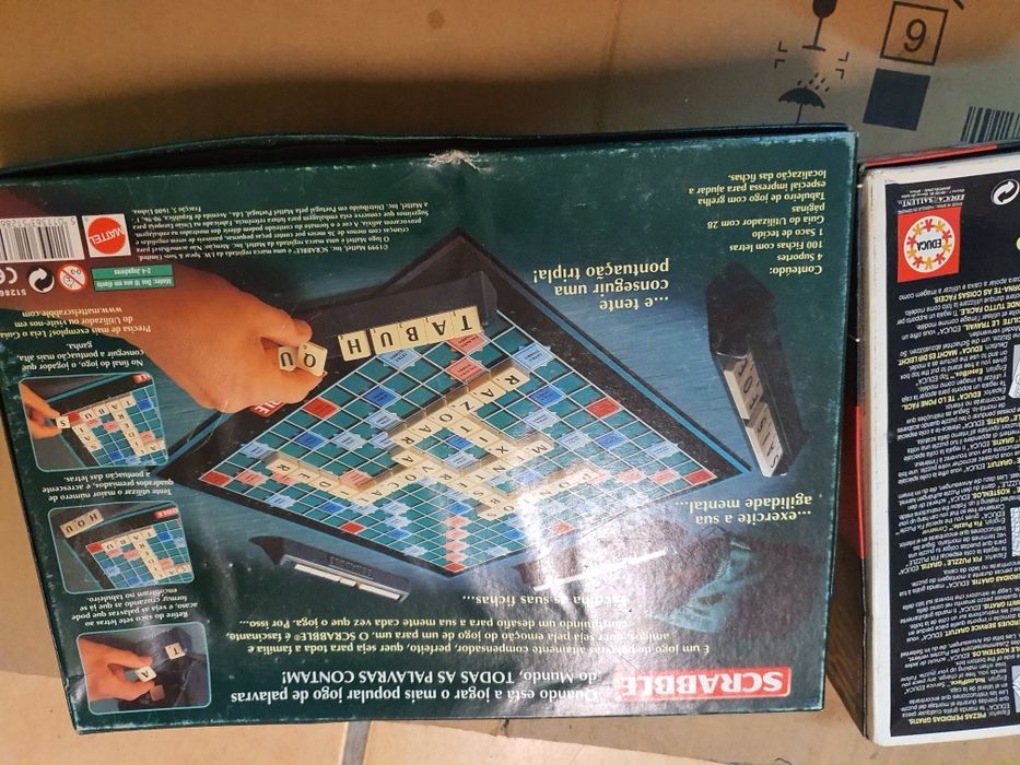 Jogo de tabuleiro e Puzzele de mil peças