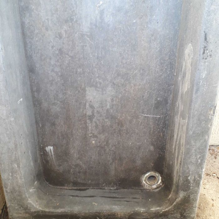 Banca de pedra maciça em lousa preta