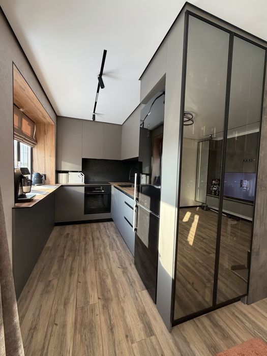 Продам 2 х кімнатну квартиру